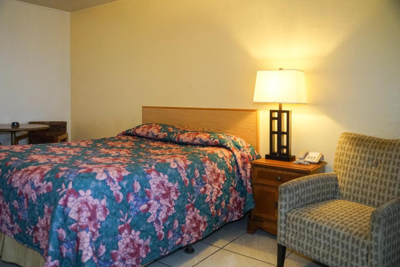 Downtown Inn แอลบูเคอร์คี ภายนอก รูปภาพ
