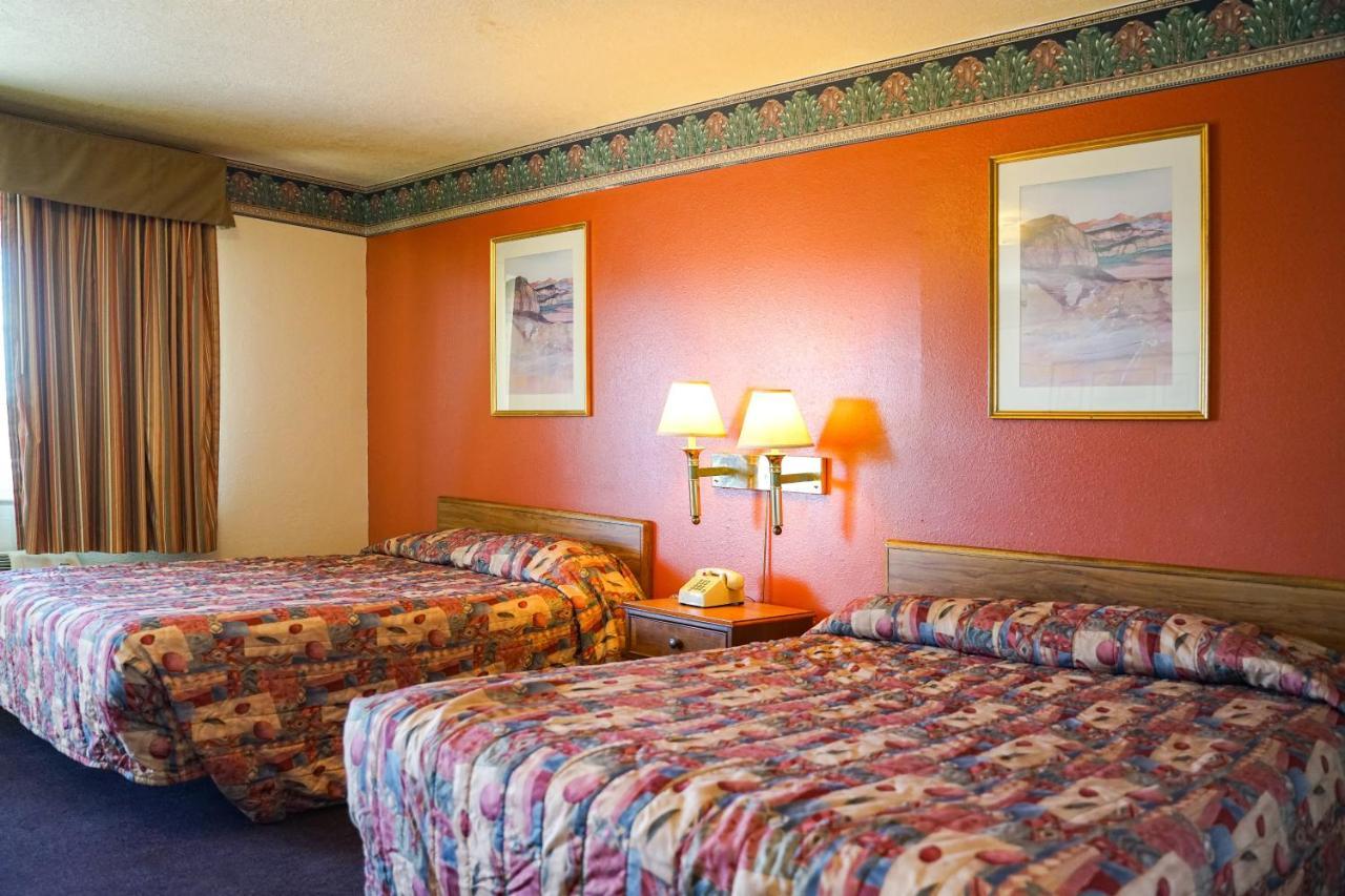 Downtown Inn แอลบูเคอร์คี ภายนอก รูปภาพ