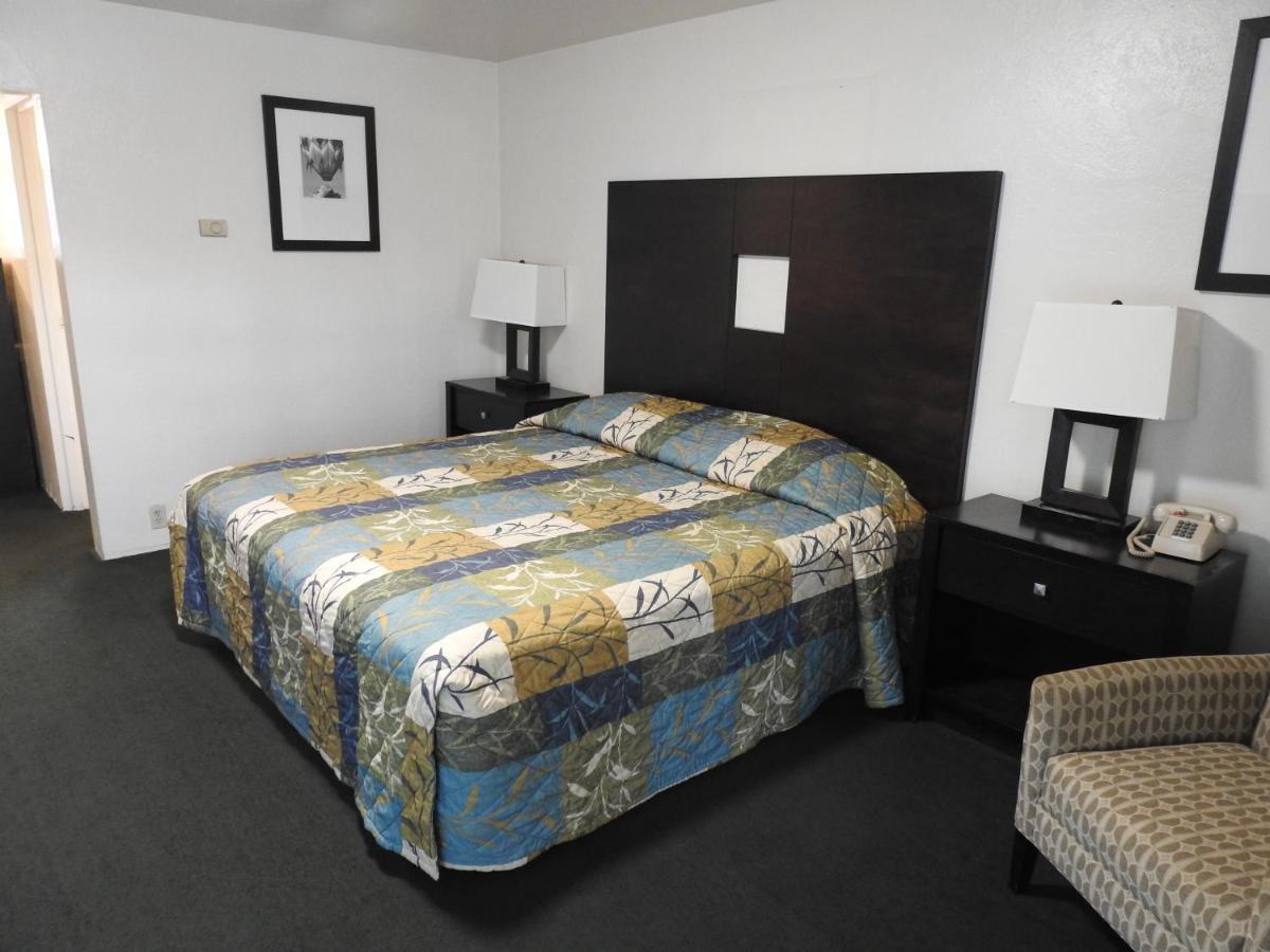 Downtown Inn แอลบูเคอร์คี ภายนอก รูปภาพ